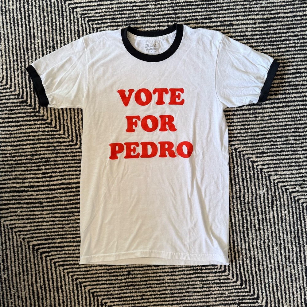 Napoleon Dynamite Vote For Pedro Ringer T-shirt